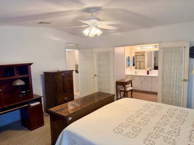 10836 Meadows Ct., North Fort Myers, Florida 33903, 2 Bedrooms Bedrooms, ,2 BathroomsBathrooms,Mobile/manufactured,For Sale,Meadows Ct.,11898030