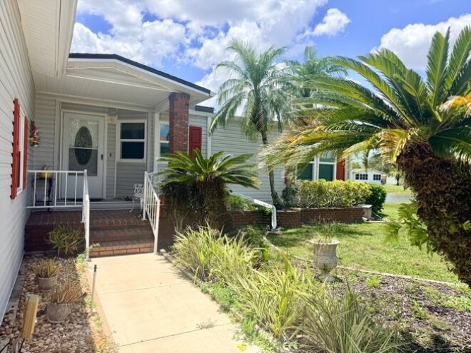 10836 Meadows Ct., North Fort Myers, Florida 33903, 2 Bedrooms Bedrooms, ,2 BathroomsBathrooms,Mobile/manufactured,For Sale,Meadows Ct.,11898030