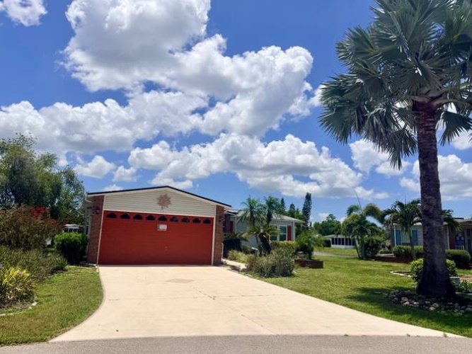 10836 Meadows Ct., North Fort Myers, Florida 33903, 2 Bedrooms Bedrooms, ,2 BathroomsBathrooms,Mobile/manufactured,For Sale,Meadows Ct.,11898030