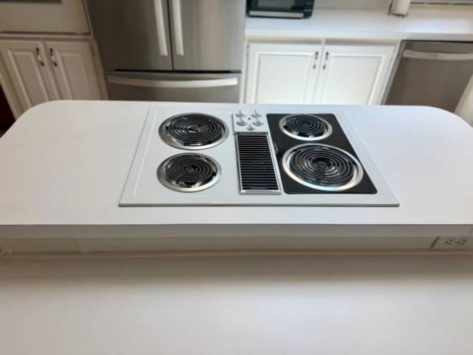 10836 Meadows Ct., North Fort Myers, Florida 33903, 2 Bedrooms Bedrooms, ,2 BathroomsBathrooms,Mobile/manufactured,For Sale,Meadows Ct.,11898030