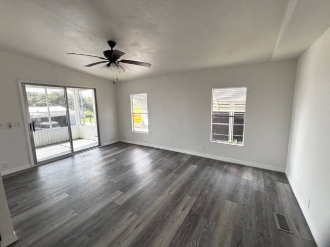 981 Ulmer Road, Frostproof, Florida 33843, 2 Bedrooms Bedrooms, ,2 BathroomsBathrooms,Mobile/manufactured,For Sale,Ulmer Road,11897941