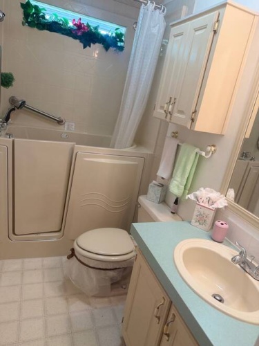 10932 Hidden Hills Ct., North Fort Myers, Florida 33903, 2 Bedrooms Bedrooms, ,2 BathroomsBathrooms,Mobile/manufactured,For Sale,Hidden Hills Ct.,11902125