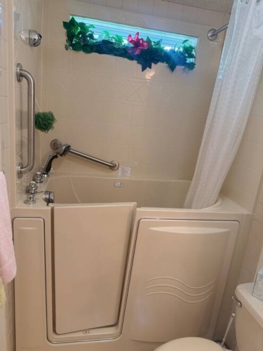 10932 Hidden Hills Ct., North Fort Myers, Florida 33903, 2 Bedrooms Bedrooms, ,2 BathroomsBathrooms,Mobile/manufactured,For Sale,Hidden Hills Ct.,11902125