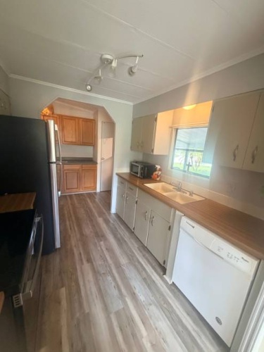 19417 Cedar Crest Ct., North Fort Myers, Florida 33903, 2 Bedrooms Bedrooms, ,2 BathroomsBathrooms,Mobile/manufactured,For Sale,Cedar Crest Ct.,11905700