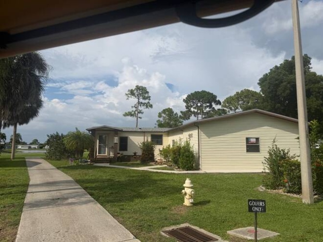 19478 ROLLING HILLS CT, North Fort Myers, Florida 33903, 2 Bedrooms Bedrooms, ,3 BathroomsBathrooms,Mobile/manufactured,For Sale,ROLLING HILLS CT,11908306