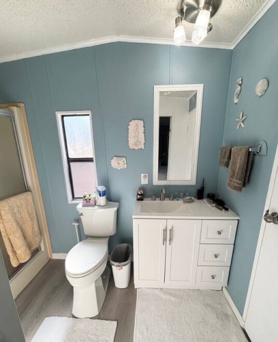 1640 S Scenic Highway, Frostproof, Florida 33843, 2 Bedrooms Bedrooms, ,2 BathroomsBathrooms,Mobile/manufactured,For Sale,S Scenic Highway,11650881