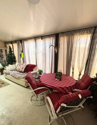 1640 S Scenic Highway, Frostproof, Florida 33843, 2 Bedrooms Bedrooms, ,2 BathroomsBathrooms,Mobile/manufactured,For Sale,S Scenic Highway,11650881