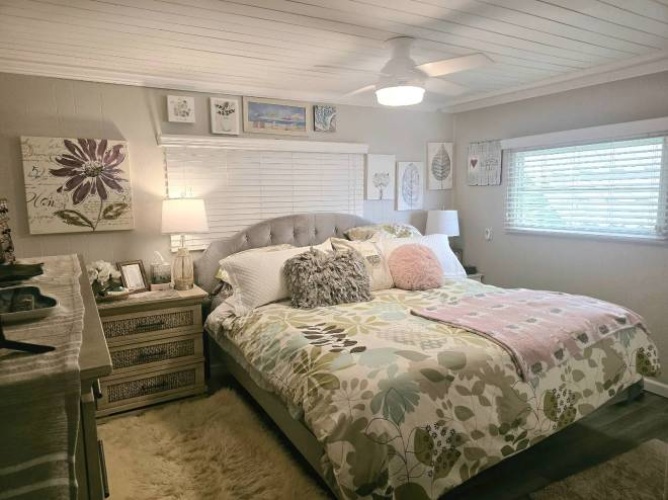 304 8th St, nokomis, Florida 34275, 2 Bedrooms Bedrooms, ,2 BathroomsBathrooms,Mobile/manufactured,For Sale,8th St,11925004
