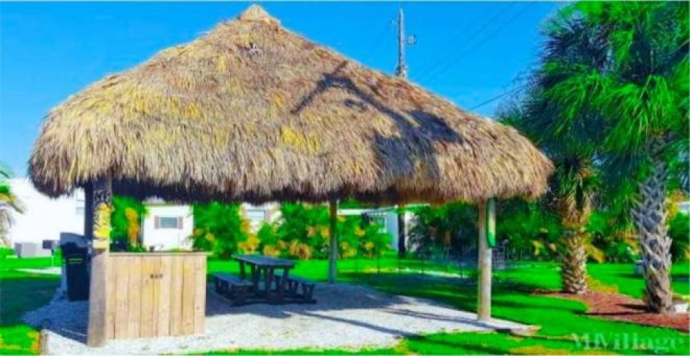 304 8th St, nokomis, Florida 34275, 2 Bedrooms Bedrooms, ,2 BathroomsBathrooms,Mobile/manufactured,For Sale,8th St,11925004