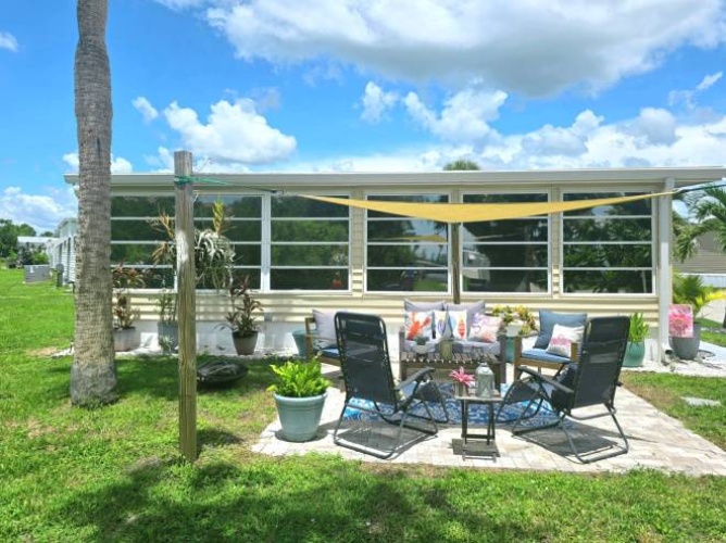 304 8th St, nokomis, Florida 34275, 2 Bedrooms Bedrooms, ,2 BathroomsBathrooms,Mobile/manufactured,For Sale,8th St,11925004