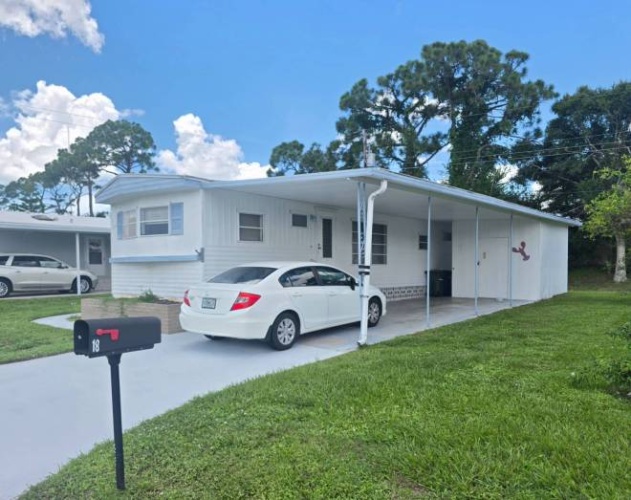 18 7th Street, nokomis, Florida 34275, 2 Bedrooms Bedrooms, ,1 BathroomBathrooms,Mobile/manufactured,For Sale,7th Street,11927257