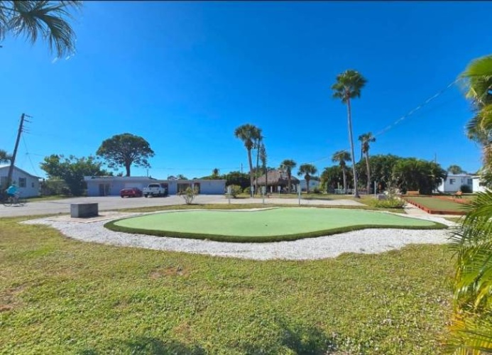 18 7th Street, nokomis, Florida 34275, 2 Bedrooms Bedrooms, ,1 BathroomBathrooms,Mobile/manufactured,For Sale,7th Street,11927257