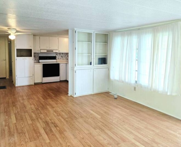 18 7th Street, nokomis, Florida 34275, 2 Bedrooms Bedrooms, ,1 BathroomBathrooms,Mobile/manufactured,For Sale,7th Street,11927257