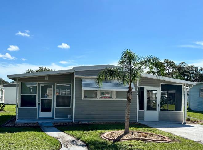 2752 Vine Lane, Sebring, Florida 33870, 2 Bedrooms Bedrooms, ,1 BathroomBathrooms,Mobile/manufactured,For Sale,Vine Lane,11958380