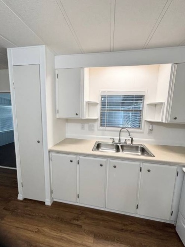 2752 Vine Lane, Sebring, Florida 33870, 2 Bedrooms Bedrooms, ,1 BathroomBathrooms,Mobile/manufactured,For Sale,Vine Lane,11958380