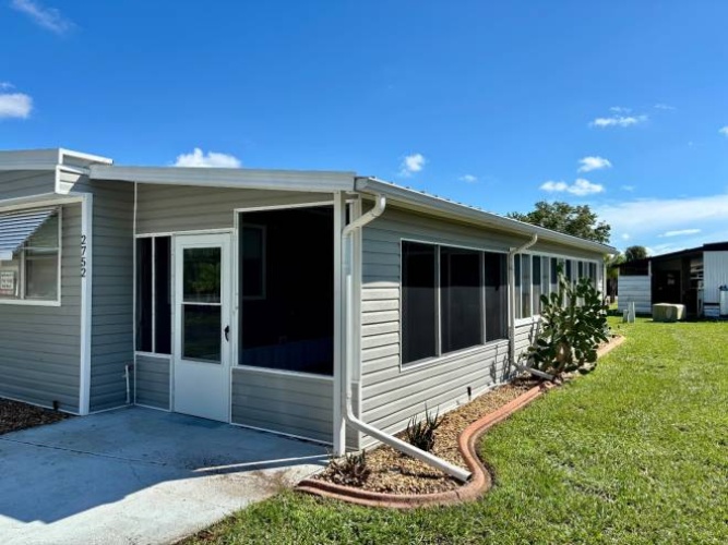 2752 Vine Lane, Sebring, Florida 33870, 2 Bedrooms Bedrooms, ,1 BathroomBathrooms,Mobile/manufactured,For Sale,Vine Lane,11958380