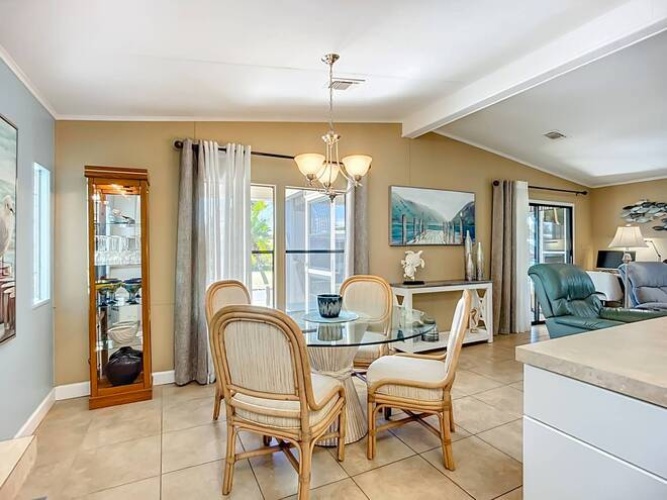 5951 Camelot Dr N, Sarasota, Florida 34233, 2 Bedrooms Bedrooms, ,2 BathroomsBathrooms,Mobile/manufactured,For Sale,Camelot Dr N,11961287