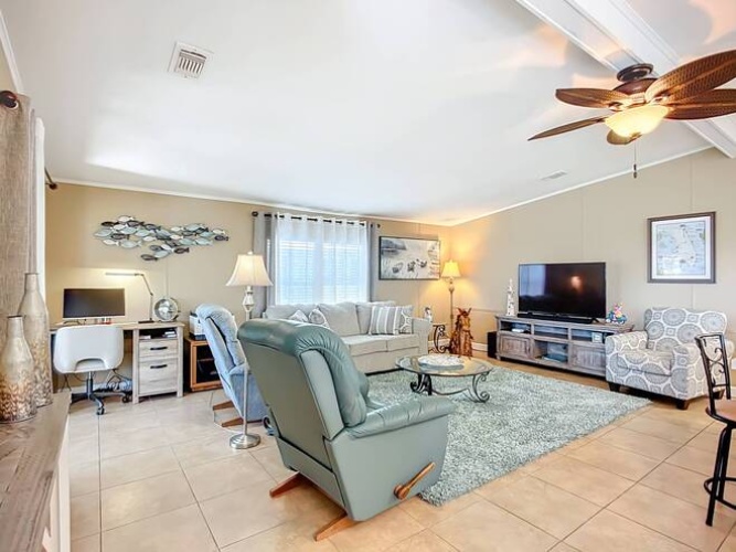5951 Camelot Dr N, Sarasota, Florida 34233, 2 Bedrooms Bedrooms, ,2 BathroomsBathrooms,Mobile/manufactured,For Sale,Camelot Dr N,11961287