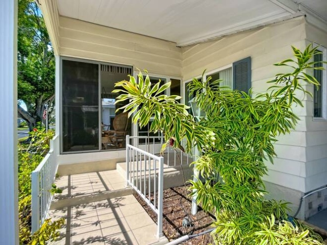 5951 Camelot Dr N, Sarasota, Florida 34233, 2 Bedrooms Bedrooms, ,2 BathroomsBathrooms,Mobile/manufactured,For Sale,Camelot Dr N,11961287