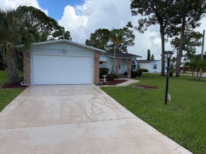 19879 Cypress Woods Ct., North Fort Myers, Florida 33903, 2 Bedrooms Bedrooms, ,2 BathroomsBathrooms,Mobile/manufactured,For Sale,Cypress Woods Ct.,11969397