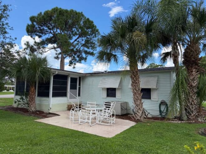 19879 Cypress Woods Ct., North Fort Myers, Florida 33903, 2 Bedrooms Bedrooms, ,2 BathroomsBathrooms,Mobile/manufactured,For Sale,Cypress Woods Ct.,11969397