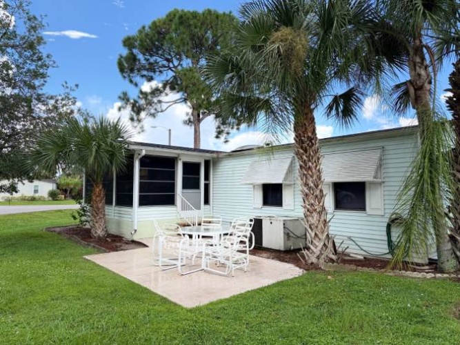19879 Cypress Woods Ct., North Fort Myers, Florida 33903, 2 Bedrooms Bedrooms, ,2 BathroomsBathrooms,Mobile/manufactured,For Sale,Cypress Woods Ct.,11969397
