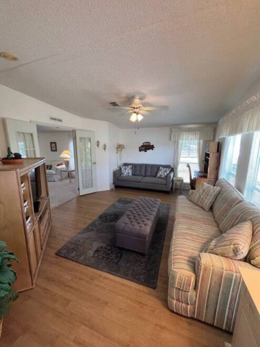 19522 Ravines Ct #34F, North Fort Myers, Florida 33903, 2 Bedroom Bedrooms, ,2 BathroomBathrooms,Mobile/manufactured,For Sale,Ravines Ct,11676681