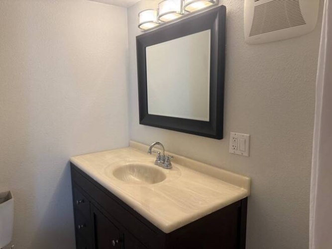 2320 BeeRidge Road #132, Sarasota, Florida 34239, 1 Bedroom Bedrooms, ,1 BathroomBathrooms,Mobile/manufactured,For Sale,BeeRidge Road,12003614