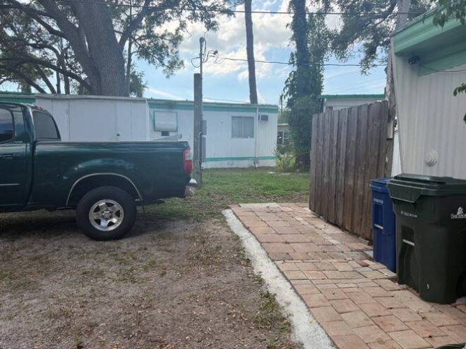 2320 BeeRidge Road #132, Sarasota, Florida 34239, 1 Bedroom Bedrooms, ,1 BathroomBathrooms,Mobile/manufactured,For Sale,BeeRidge Road,12003614