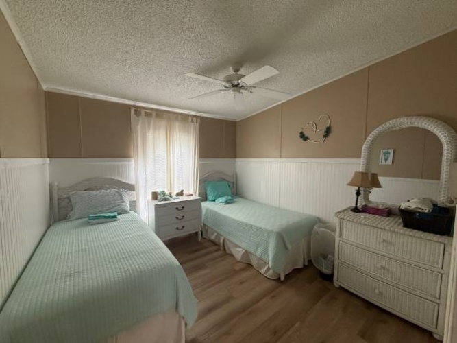 6493 Wakefield Ln, Sarasota, Florida 34241, 2 Bedroom Bedrooms, ,2 BathroomBathrooms,Mobile/manufactured,For Sale,Wakefield Ln,12005445