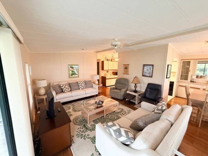 19220 Indian Wells Ct. #32-O, North Fort Myers, Florida 33903, 2 Bedroom Bedrooms, ,2 BathroomBathrooms,Mobile/manufactured,For Sale,Indian Wells Ct.,12017683