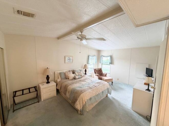 19220 Indian Wells Ct. #32-O, North Fort Myers, Florida 33903, 2 Bedroom Bedrooms, ,2 BathroomBathrooms,Mobile/manufactured,For Sale,Indian Wells Ct.,12017683