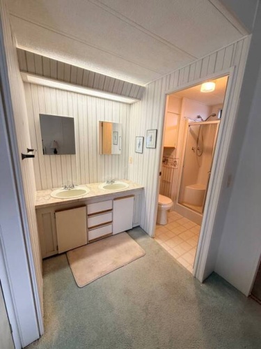 19220 Indian Wells Ct. #32-O, North Fort Myers, Florida 33903, 2 Bedroom Bedrooms, ,2 BathroomBathrooms,Mobile/manufactured,For Sale,Indian Wells Ct.,12017683