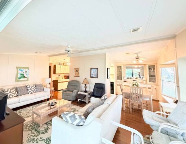 19220 Indian Wells Ct. #32-O, North Fort Myers, Florida 33903, 2 Bedroom Bedrooms, ,2 BathroomBathrooms,Mobile/manufactured,For Sale,Indian Wells Ct.,12017683