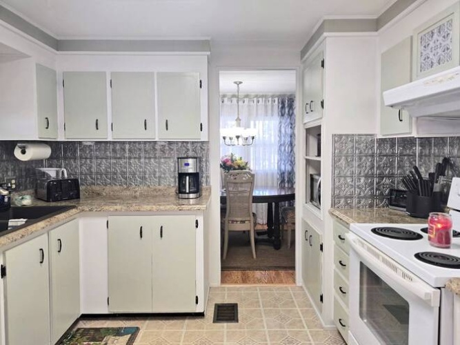 371 11th Street, Nokomis, Florida 34275, 2 Bedroom Bedrooms, ,2 BathroomBathrooms,Mobile/manufactured,For Sale,11th Street,11592733