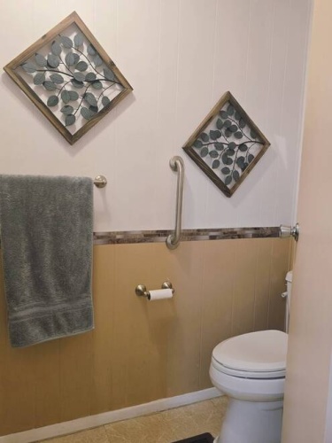 371 11th Street, Nokomis, Florida 34275, 2 Bedroom Bedrooms, ,2 BathroomBathrooms,Mobile/manufactured,For Sale,11th Street,11592733