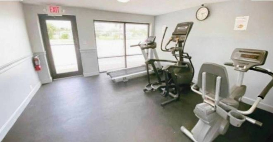 100 Circle Drive, Nokomis, Florida 34275, 1 Bedroom Bedrooms, ,1 BathroomBathrooms,Mobile/manufactured,For Sale,Circle Drive,12024357
