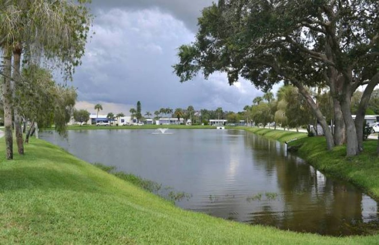 100 Circle Drive, Nokomis, Florida 34275, 1 Bedroom Bedrooms, ,1 BathroomBathrooms,Mobile/manufactured,For Sale,Circle Drive,12024357