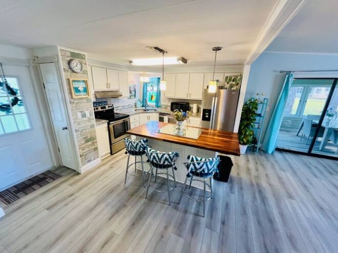 9850 Tamarron Ct #50I, North Fort Myers, Florida 33903, 2 Bedroom Bedrooms, ,2 BathroomBathrooms,Mobile/manufactured,For Sale,Tamarron Ct,11694418