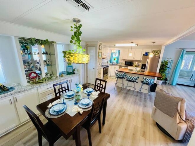 9850 Tamarron Ct #50I, North Fort Myers, Florida 33903, 2 Bedroom Bedrooms, ,2 BathroomBathrooms,Mobile/manufactured,For Sale,Tamarron Ct,11694418