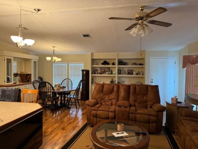 6450 Lichfield Ln., Sarasota, Florida 34241, 2 Bedroom Bedrooms, ,2 BathroomBathrooms,Mobile/manufactured,For Sale,Lichfield Ln.,12036597