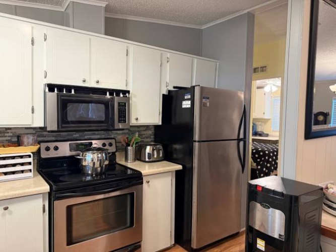 6450 Lichfield Ln., Sarasota, Florida 34241, 2 Bedroom Bedrooms, ,2 BathroomBathrooms,Mobile/manufactured,For Sale,Lichfield Ln.,12036597