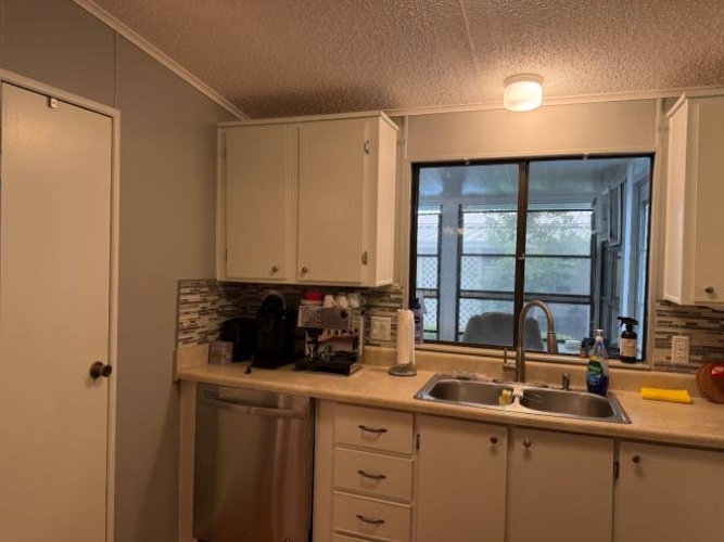 6450 Lichfield Ln., Sarasota, Florida 34241, 2 Bedroom Bedrooms, ,2 BathroomBathrooms,Mobile/manufactured,For Sale,Lichfield Ln.,12036597