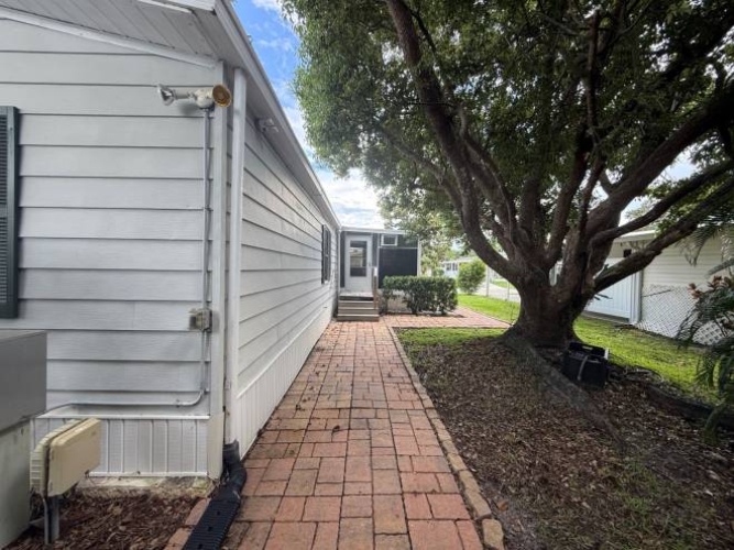 6450 Lichfield Ln., Sarasota, Florida 34241, 2 Bedroom Bedrooms, ,2 BathroomBathrooms,Mobile/manufactured,For Sale,Lichfield Ln.,12036597