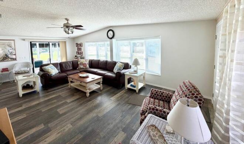 19822 Diamond Hill Ct. #16-I, North Fort Myers, Florida 33903, 2 Bedroom Bedrooms, 9 Room Rooms,2 BathroomBathrooms,Mobile/manufactured,For Sale,Diamond Hill Ct.,12038272