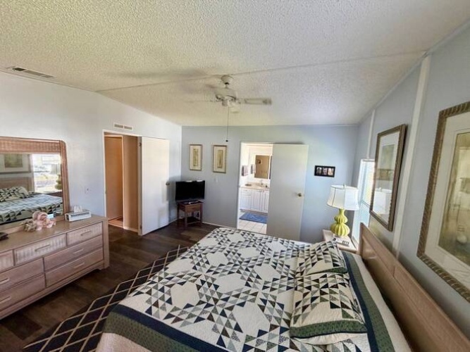 19822 Diamond Hill Ct. #16-I, North Fort Myers, Florida 33903, 2 Bedroom Bedrooms, 9 Room Rooms,2 BathroomBathrooms,Mobile/manufactured,For Sale,Diamond Hill Ct.,12038272