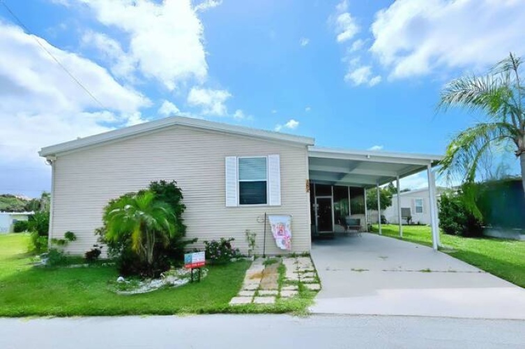 181 4th St East, Nokomis, Florida 34275, 3 Bedroom Bedrooms, ,2 BathroomBathrooms,Mobile/manufactured,For Sale,4th St East,12047218